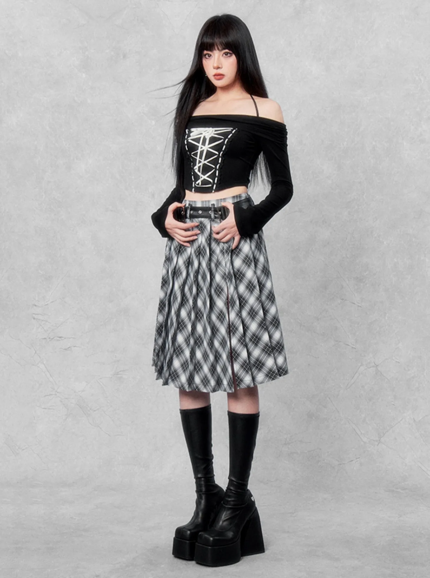 Babes Design Sense Plaid Slit Pleated Skirt