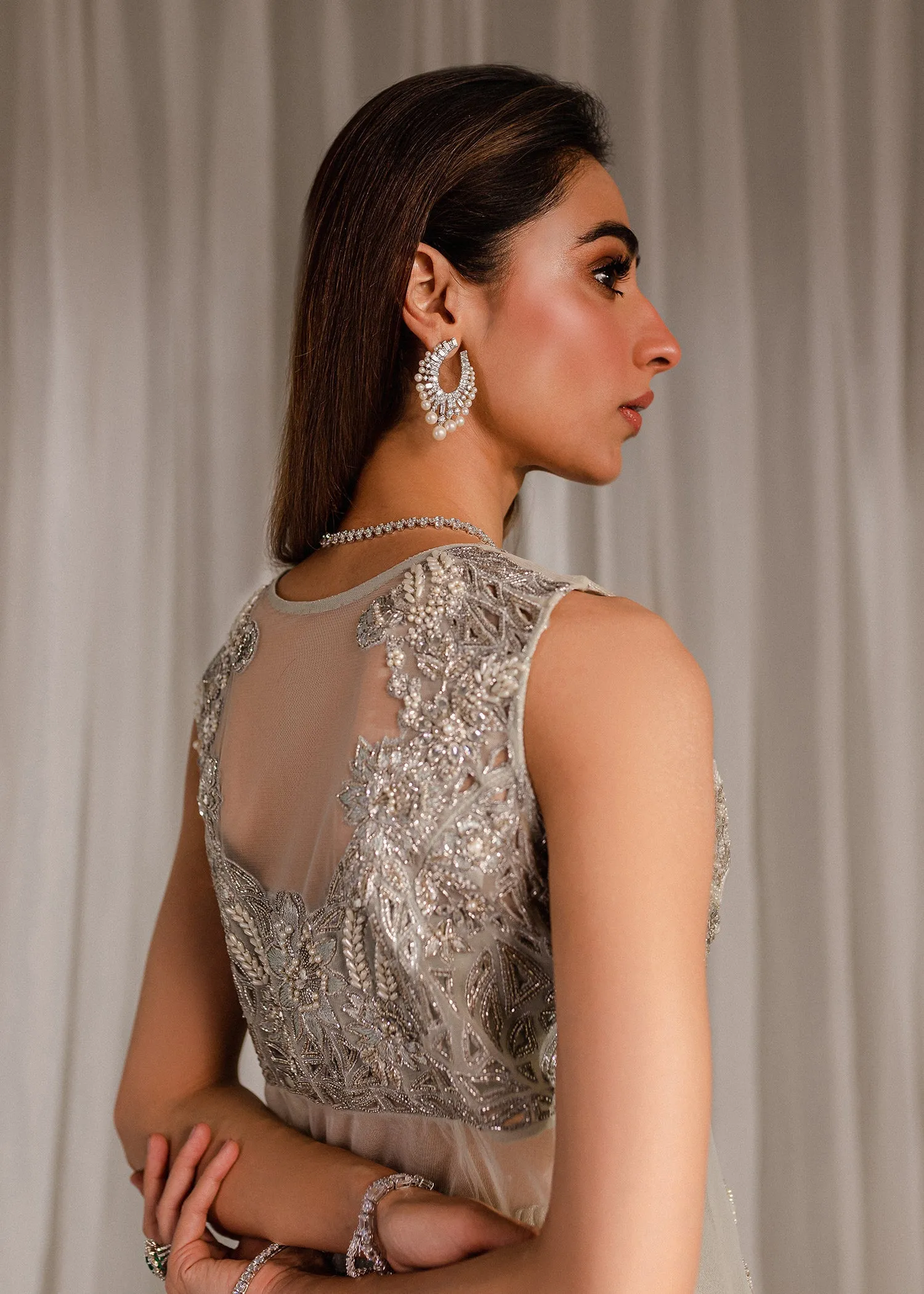 Indian Wedding Dress in Classic Jacket and Pants Style