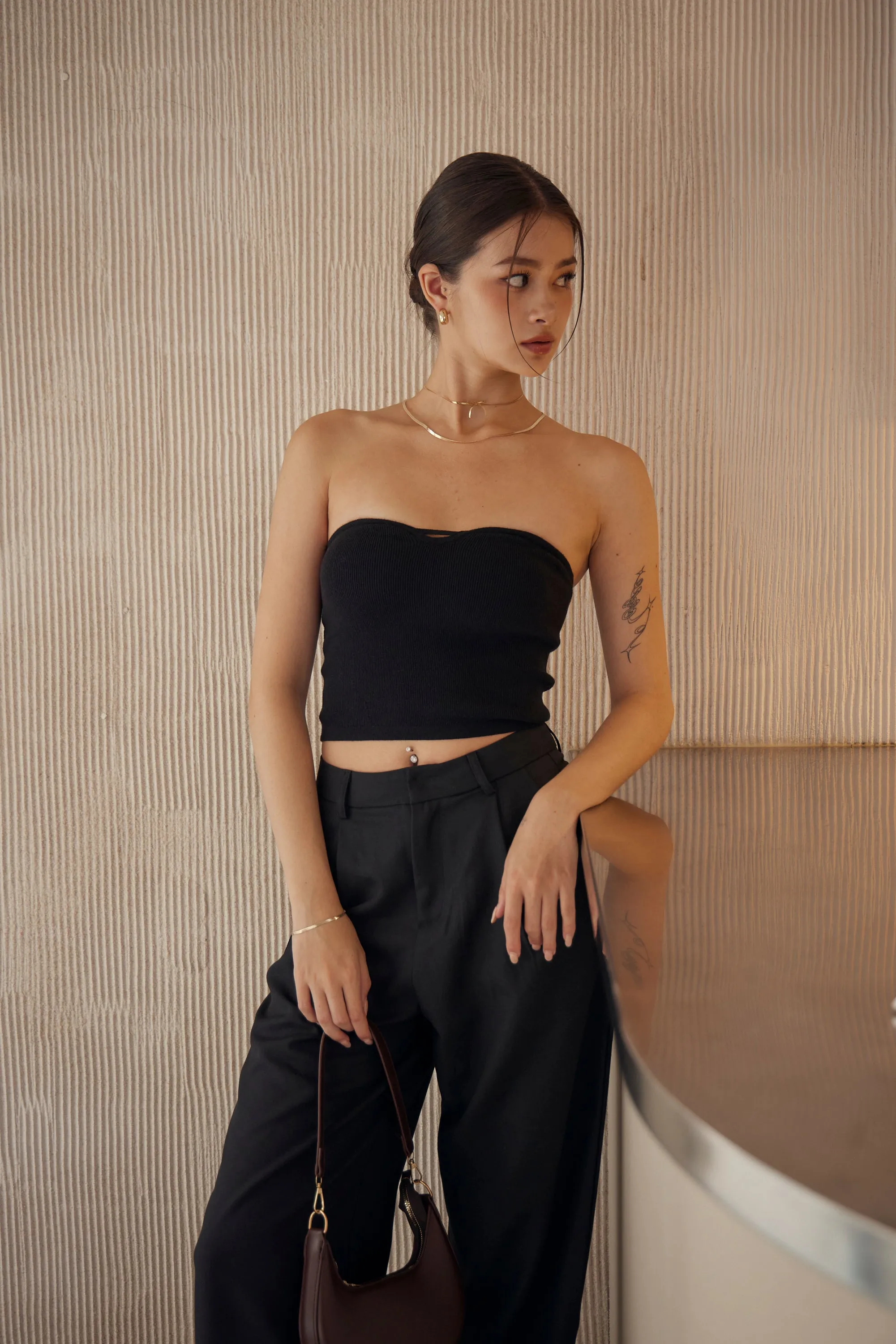 Knit Strapless Bra Top (鏤空針織平口)