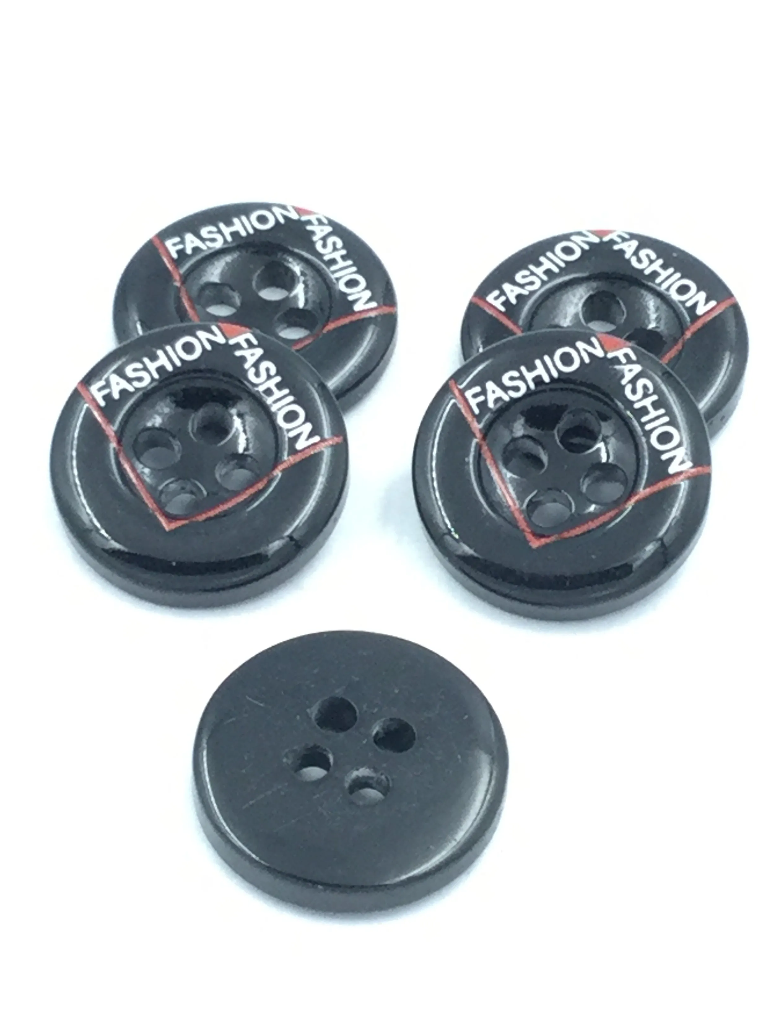 Unique Design 4 Hole Circular With Shirt Button